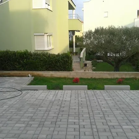 4 Bedroom With 3 Bathrooms&private Parking - Orange Zadar